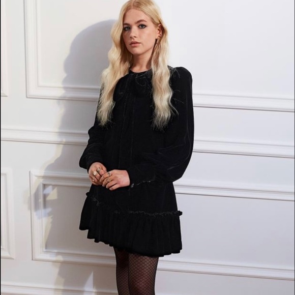 H&M THE VAMPIRE’S WIFE Velvet Dress - Picture 1 of 9